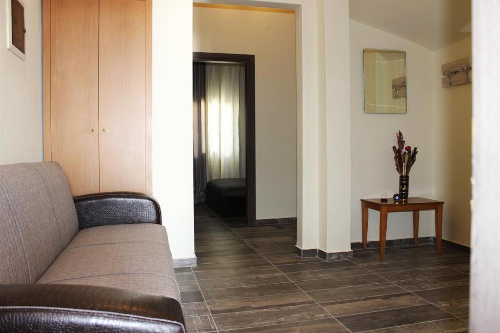Globy Seaview Apartments Kavala Bagian luar foto