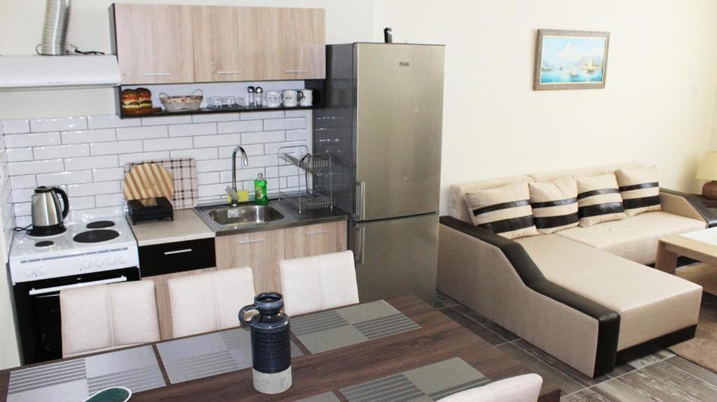 Globy Seaview Apartments Kavala Bagian luar foto